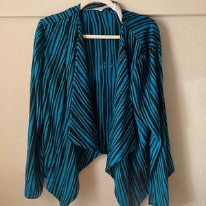 Vintage teal & black open front blazer!